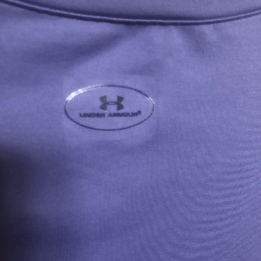 SOLD Under Armour Cold Gear Crew Neck Med - Picture 4 of 8